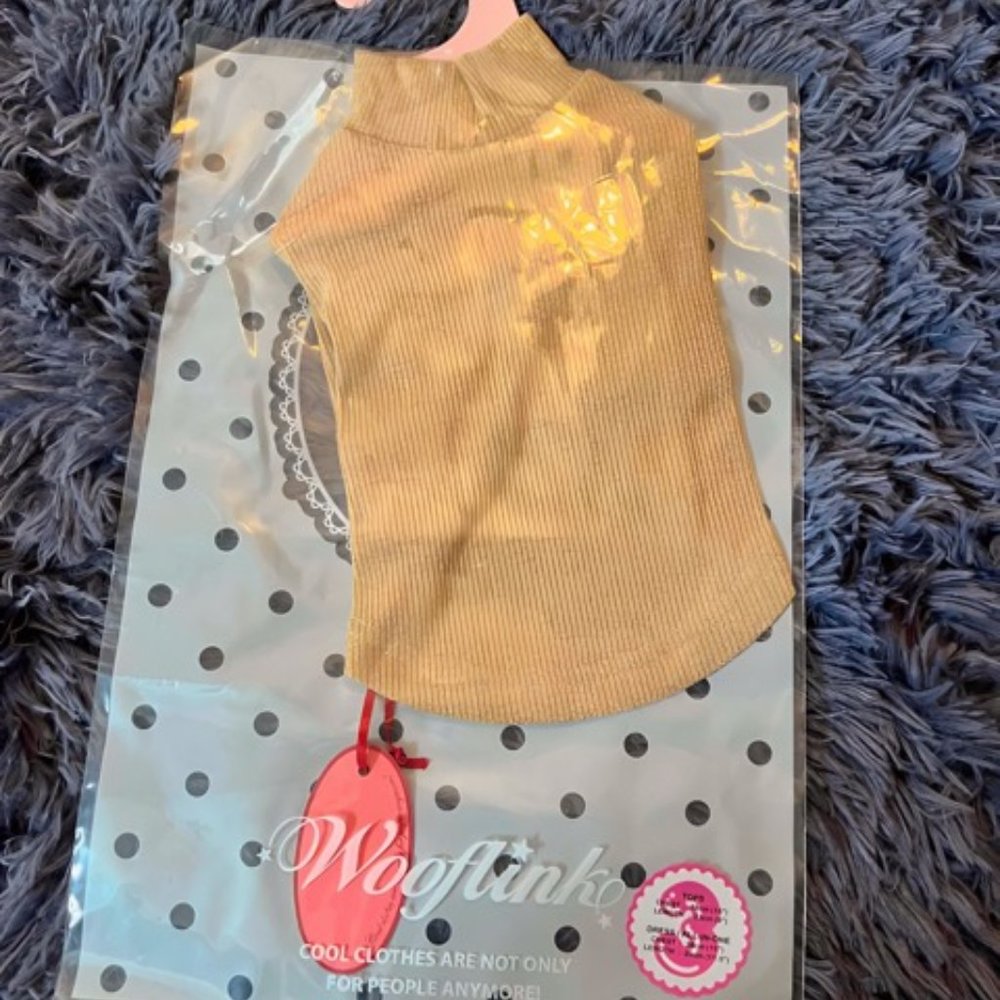 Shimmer Turtleneck in Gold by Wooflink -Size 3 - Picture 7 of 8